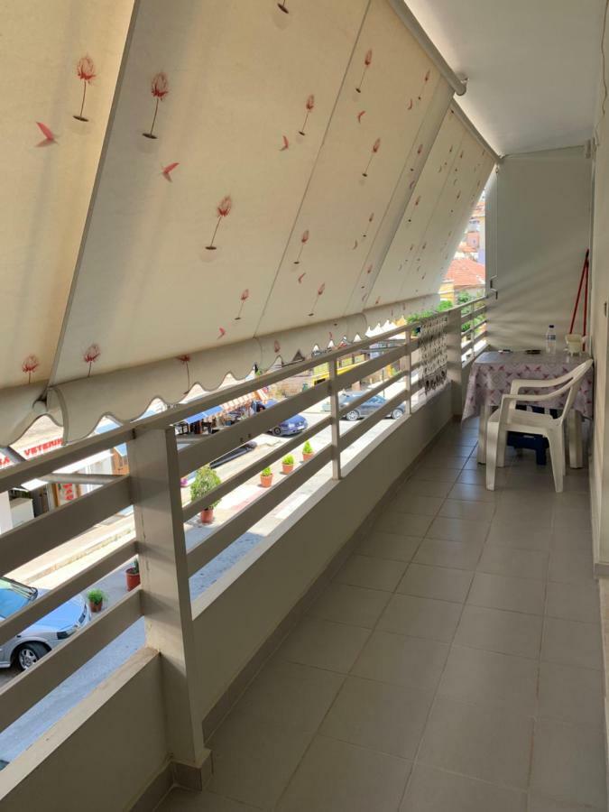Marinela Apartment Sarandë Buitenkant foto